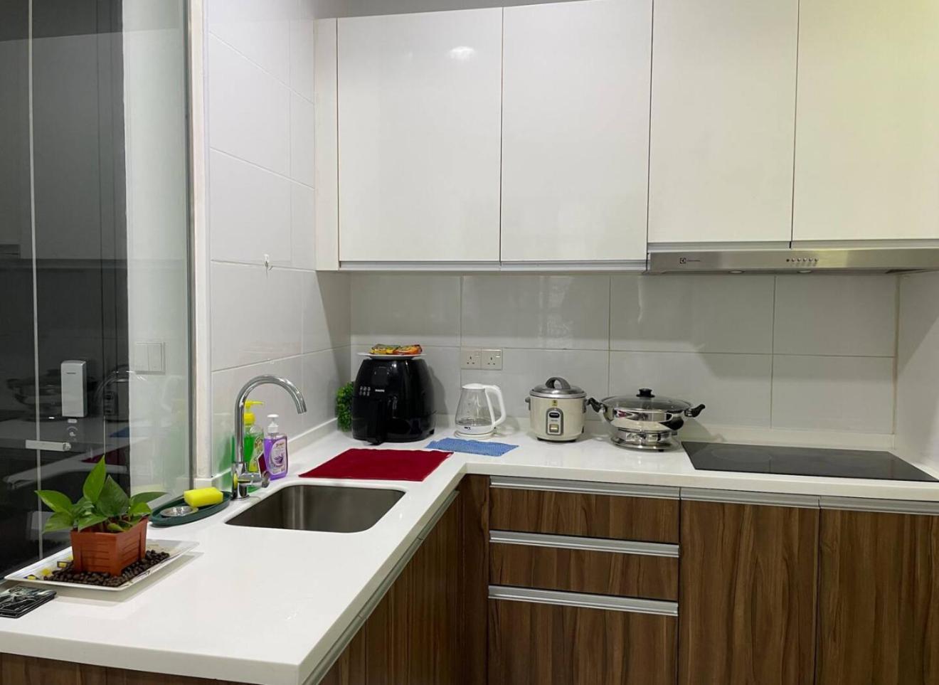 2 Bedroom Apartment @Setia Sky 88 新山 外观 照片